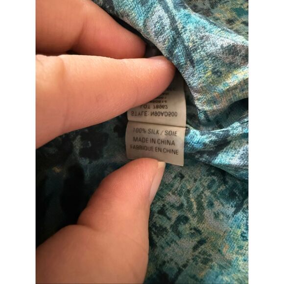 Elie Tahari printed sleeveless silk blouse - Picture 4 of 4